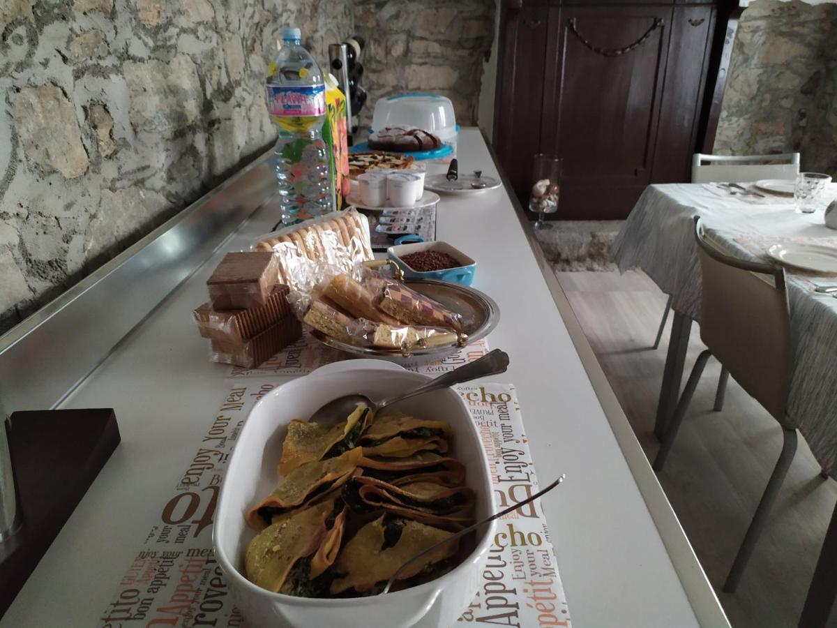 Le Lanterne Bed & Breakfast Albavilla Екстериор снимка